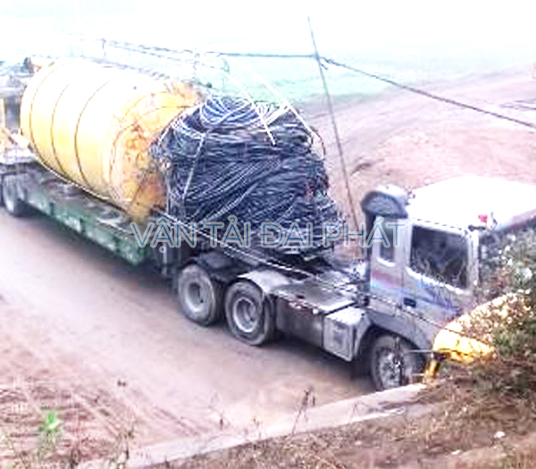 Vận chuyển cuộn cáp, ống thép