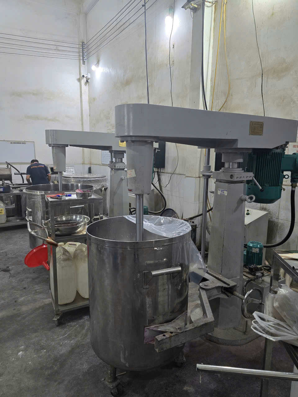 Hình ảnh máy móc sản xuất