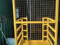 Gia công bàn thao tác - Công Ty Cổ Phần Cơ Khí Và Dịch Vụ Thương Mại An Bình