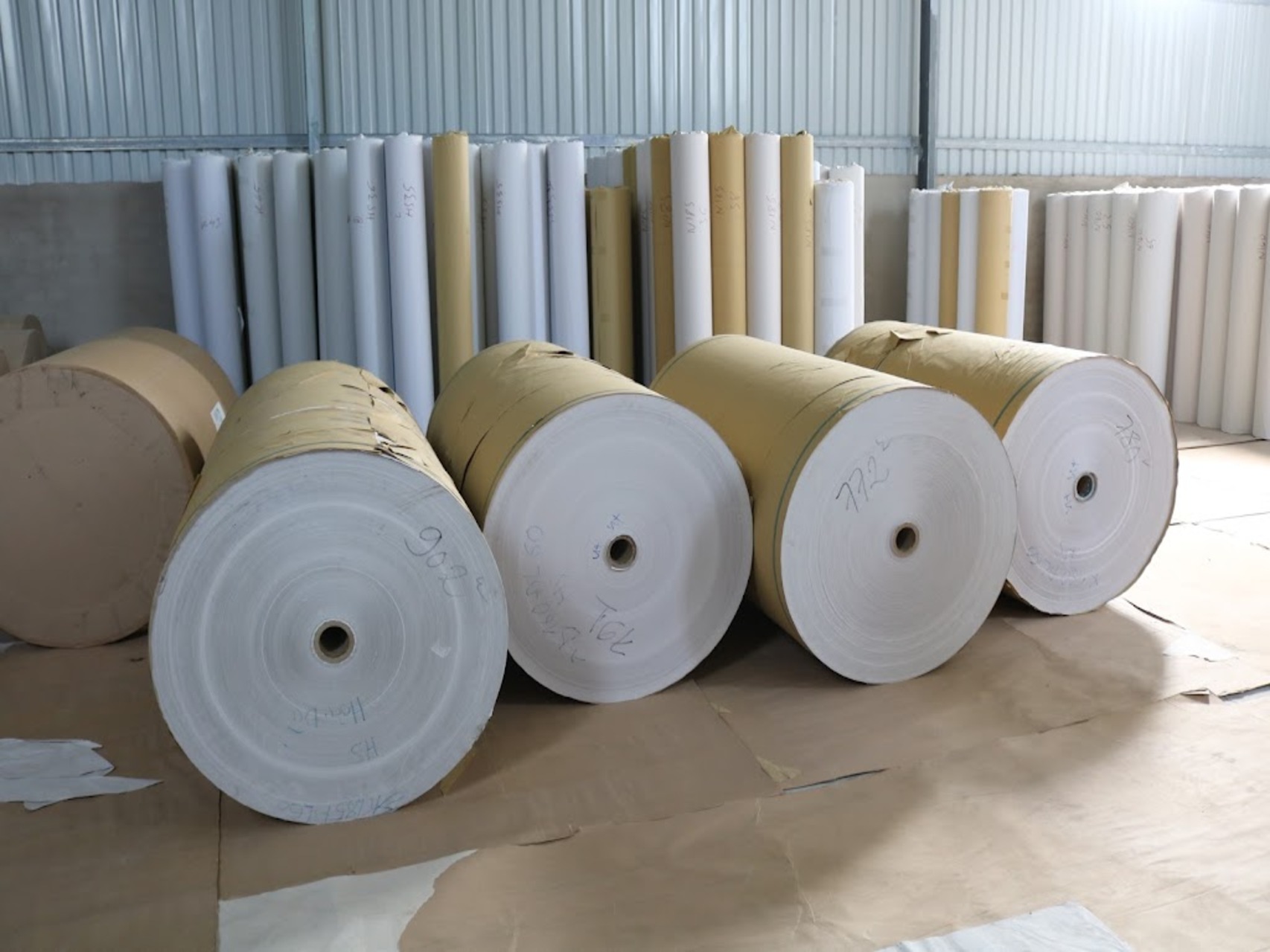 Hình ảnh công ty, kho xưởng Việt Thắng - Giấy May Mặc Việt Thắng - Công Ty TNHH Xuất Nhập Khẩu Việt Thắng