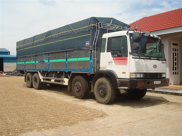Cho thuê xe tải 15 tấn (4 chân) - Vận Tải 24 Giờ - Công Ty TNHH TM Và DV Vận Tải 24 Giờ