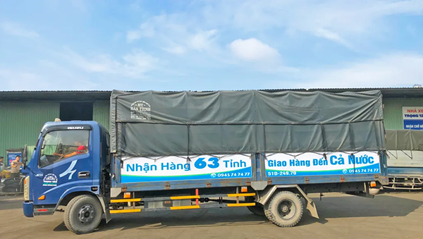 Xe tải 5 tấn thùng dài - Vận Tải Trọng Tấn - Công Ty TNHH Dịch Vụ Vận Tải Trọng Tấn