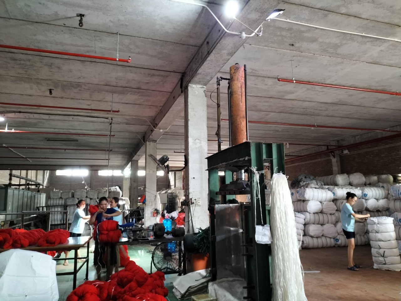 Hình ảnh nhà máy
