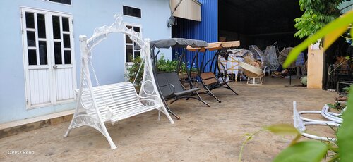 Xích đu sắt nghệ thuật