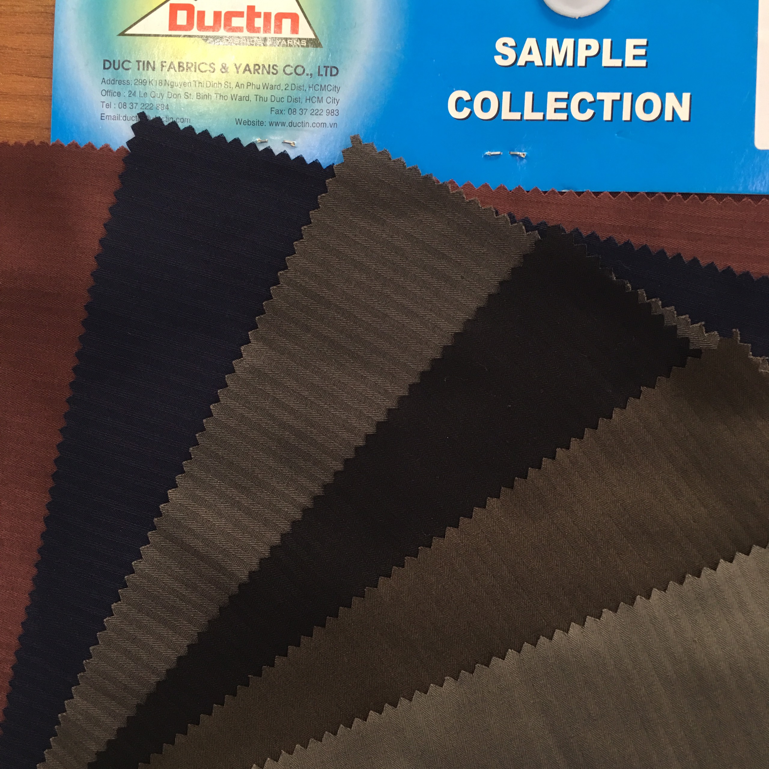 Vải lót (loại TC xương cá 65/35) - Vải Sợi Đức Tín - Công Ty TNHH Vải Và Sợi Đức Tín