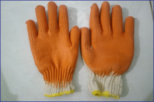 Găng tay len nhúng nhựa - Găng Tay Kim Long - Công Ty TNHH Một Thành Viên Găng Tay Kim Long