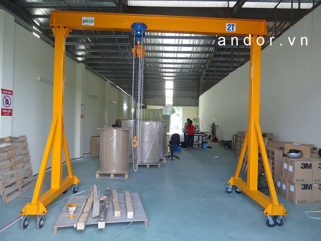 Cổng trục đẩy tay