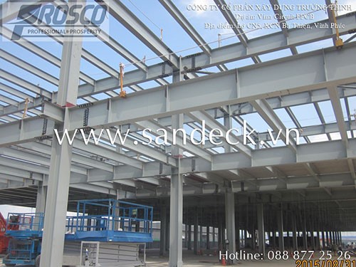 Nhà máy Vina Circuit - Sàn Deck PROSCO - Công Ty Cổ Phần Xây Dựng Trường Thịnh