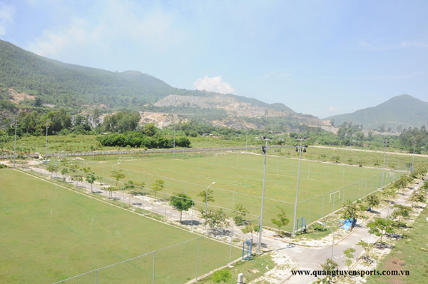 Sân bóng đá cỏ tự nhiên 11 người SHB Đà Nẵng - Thể Thao Quang Tuyến - Công Ty TNHH Thể Thao Quang Tuyến