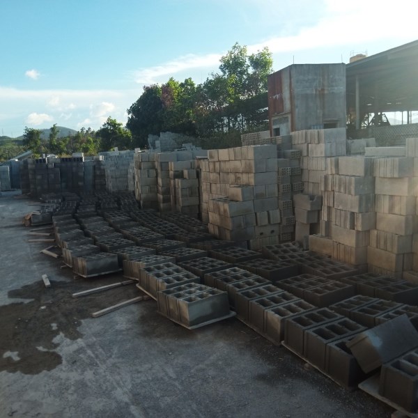 Hình ảnh nhà máy - Gạch Block Huỳnh Nguyên - Công Ty TNHH Vật Liệu Xây Dựng Huỳnh Nguyên