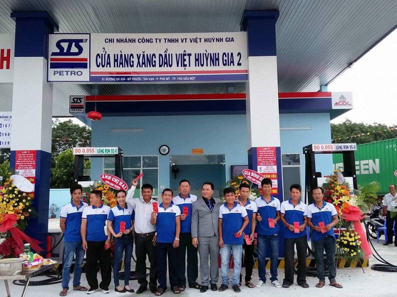 Cửa hàng xăng dầu - Vận Tải Container Việt Huỳnh Gia - Công Ty TNHH Vận Tải Việt Huỳnh Gia