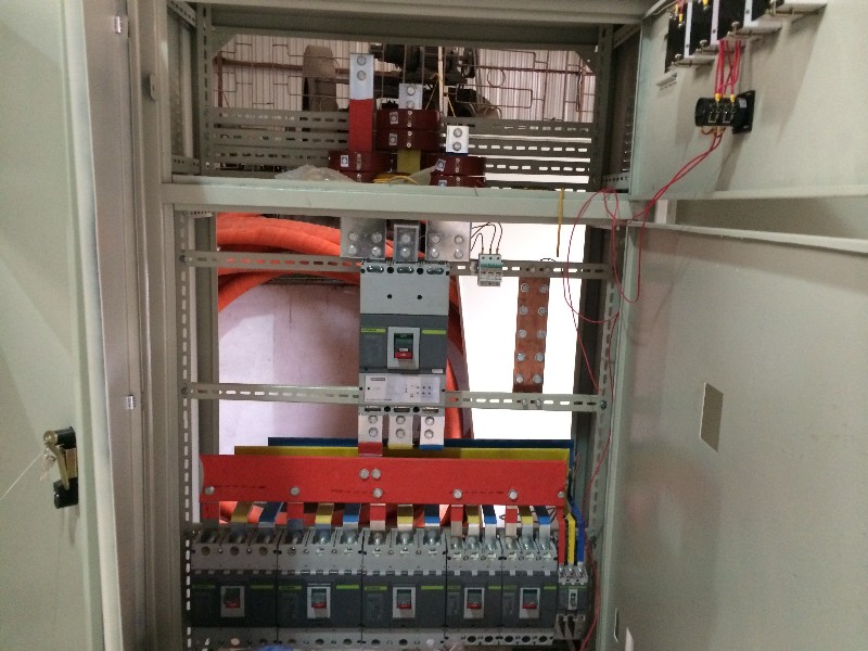 Lắp tủ điện - Thiết Bị Điện Đông Anh - Công Ty Cổ Phần Sản Xuất Và Thương Mại Thiết Bị Điện Đông Anh