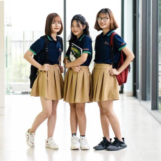 Đồng phục đại học quốc tế FPT