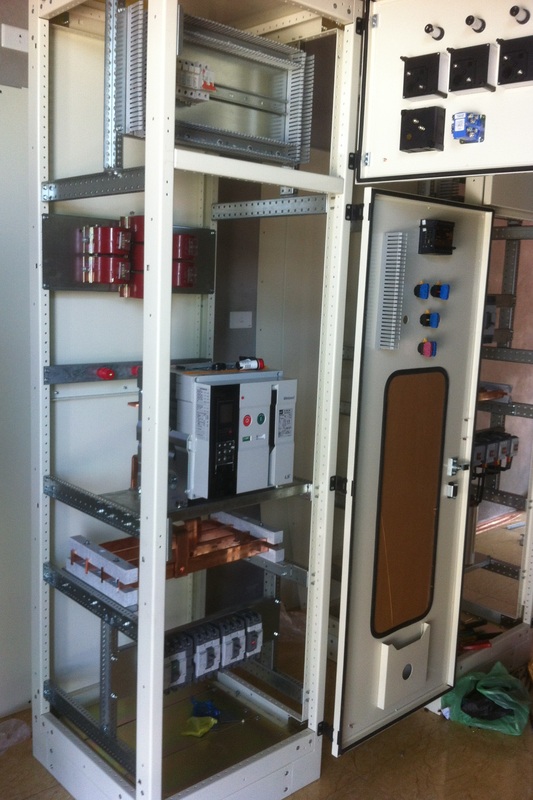Tủ phân phối MDB