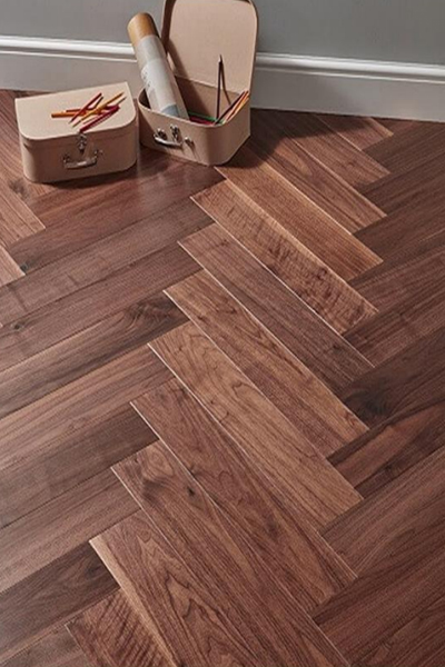 Sàn gỗ Walnut xương cá 90 độ