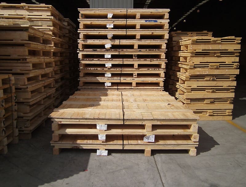 Pallet gỗ - Pallet Gỗ Việt Nam - Công Ty TNHH Một Thành Viên Thương Mại Sản Xuất Chế Biến Gỗ Việt Nam