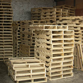 Pallet gỗ