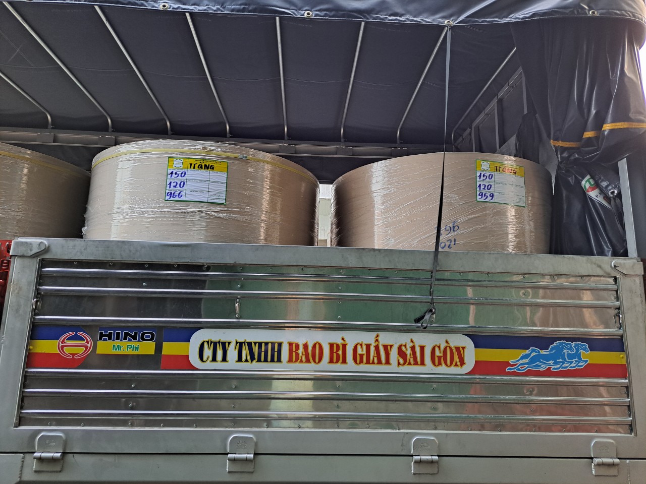 Giấy cuộn nguyên liệu bao bì - Giấy Kraft Sài Gòn - Công Ty TNHH Bao Bì Giấy Sài Gòn