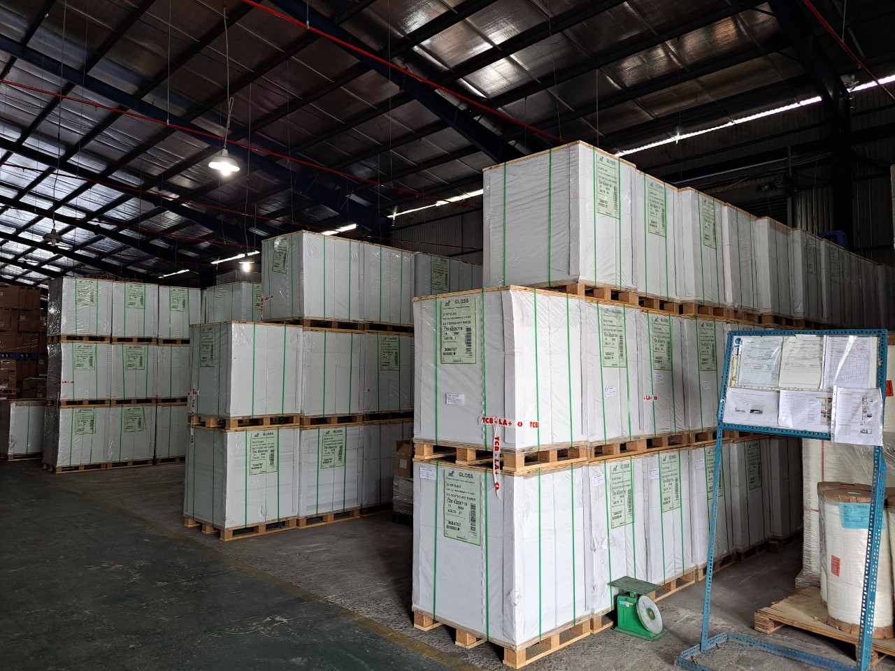 Giấy xả tờ - Giấy Kraft Sài Gòn - Công Ty TNHH Bao Bì Giấy Sài Gòn
