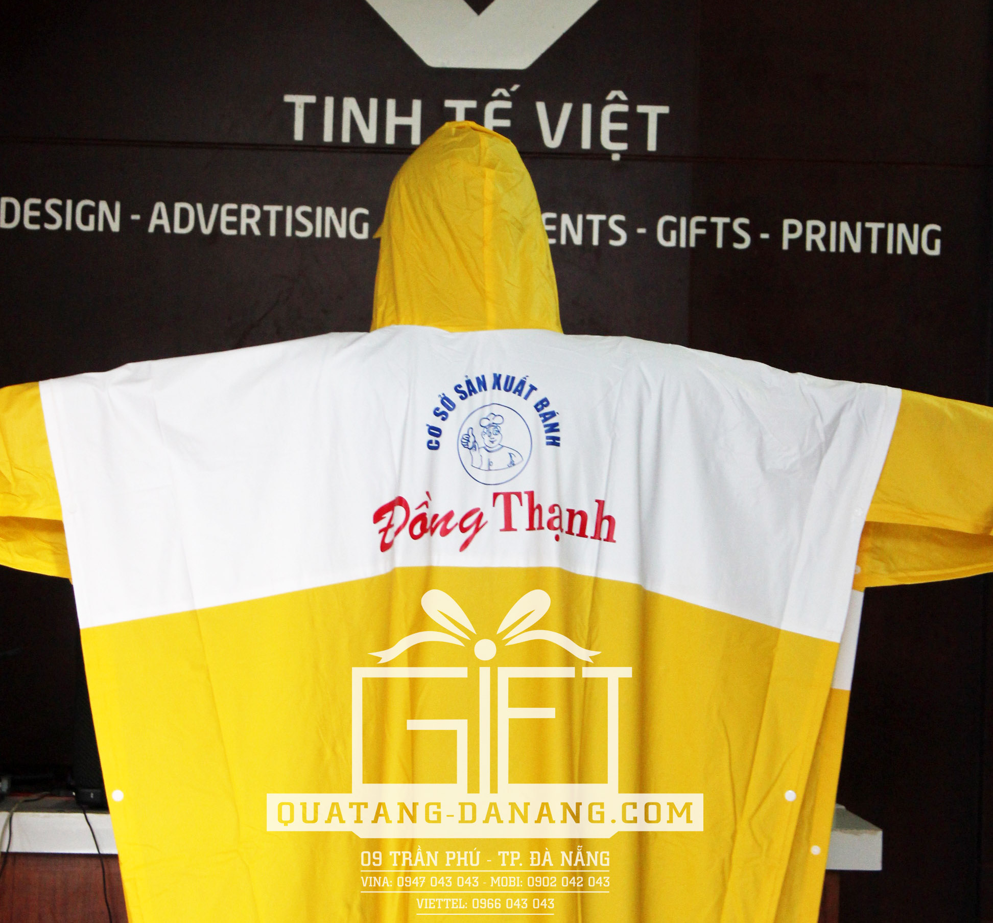 Áo mưa - Quà Tặng Tinh Tế Việt - Công Ty TNHH Tinh Tế Việt