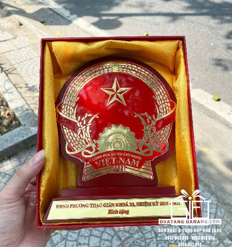 Biểu trưng gỗ đồng