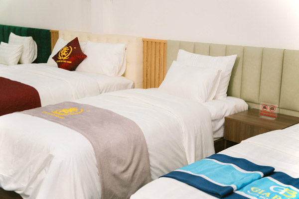 Hình ảnh showroom Phúc Chung