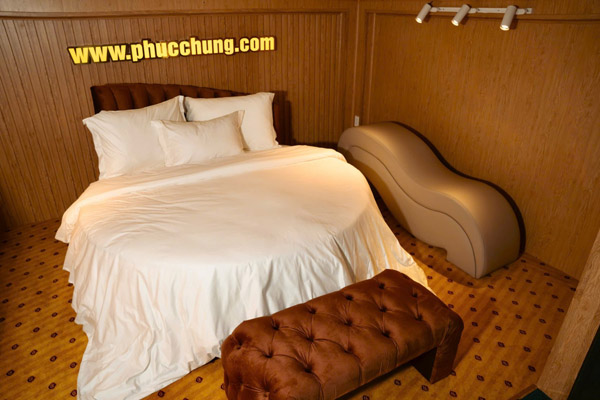 Hình ảnh showroom Phúc Chung