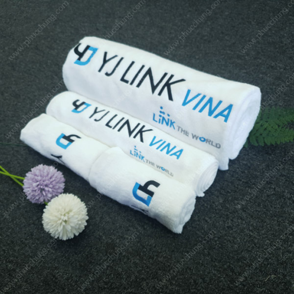 Khăn in logo Yj Link Vina