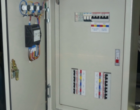 Tủ điện phân phối - Máy Phát Điện Khoa Thái Dương - Công Ty TNHH Kỹ Thuật Điện Khoa Thái Dương