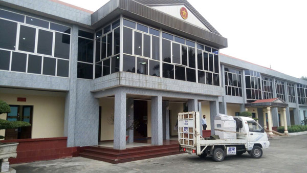 Đỗ Gia vận chuyển, lắp đặt máy cho khách hàng