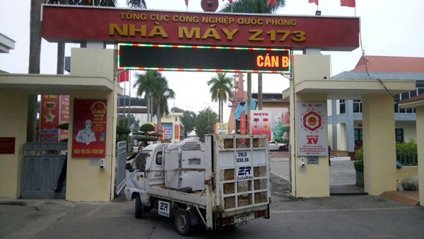 Đỗ Gia vận chuyển, lắp đặt máy cho khách hàng