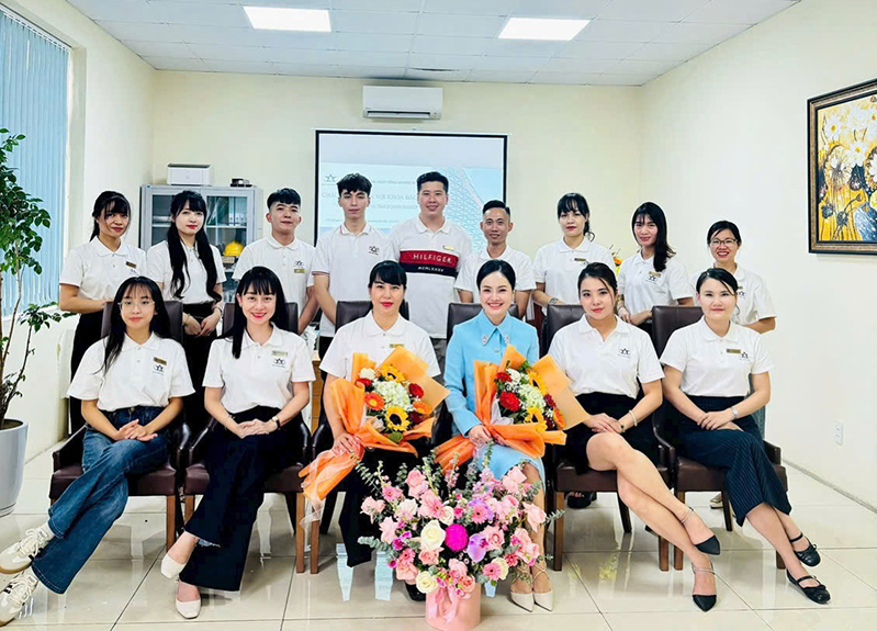 Hình ảnh công ty Phú Vinh - Thép Hộp Phú Vinh - Công Ty TNHH Thương Mại Quốc Tế Phú Vinh