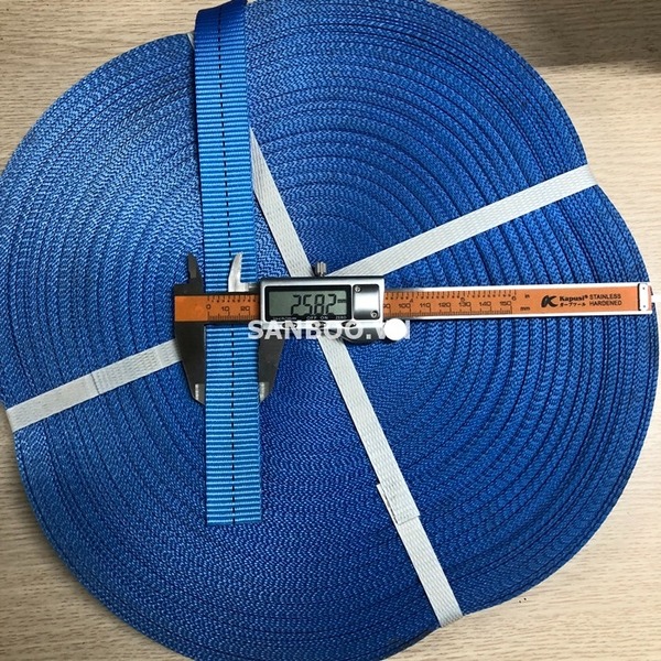 Dây đai vải polyester cường lực 2.5cm xanh 800kg - Dây Cẩu Hàng, Dây Chằng Hàng Sanboo - Công Ty TNHH Sanboo Việt Nam