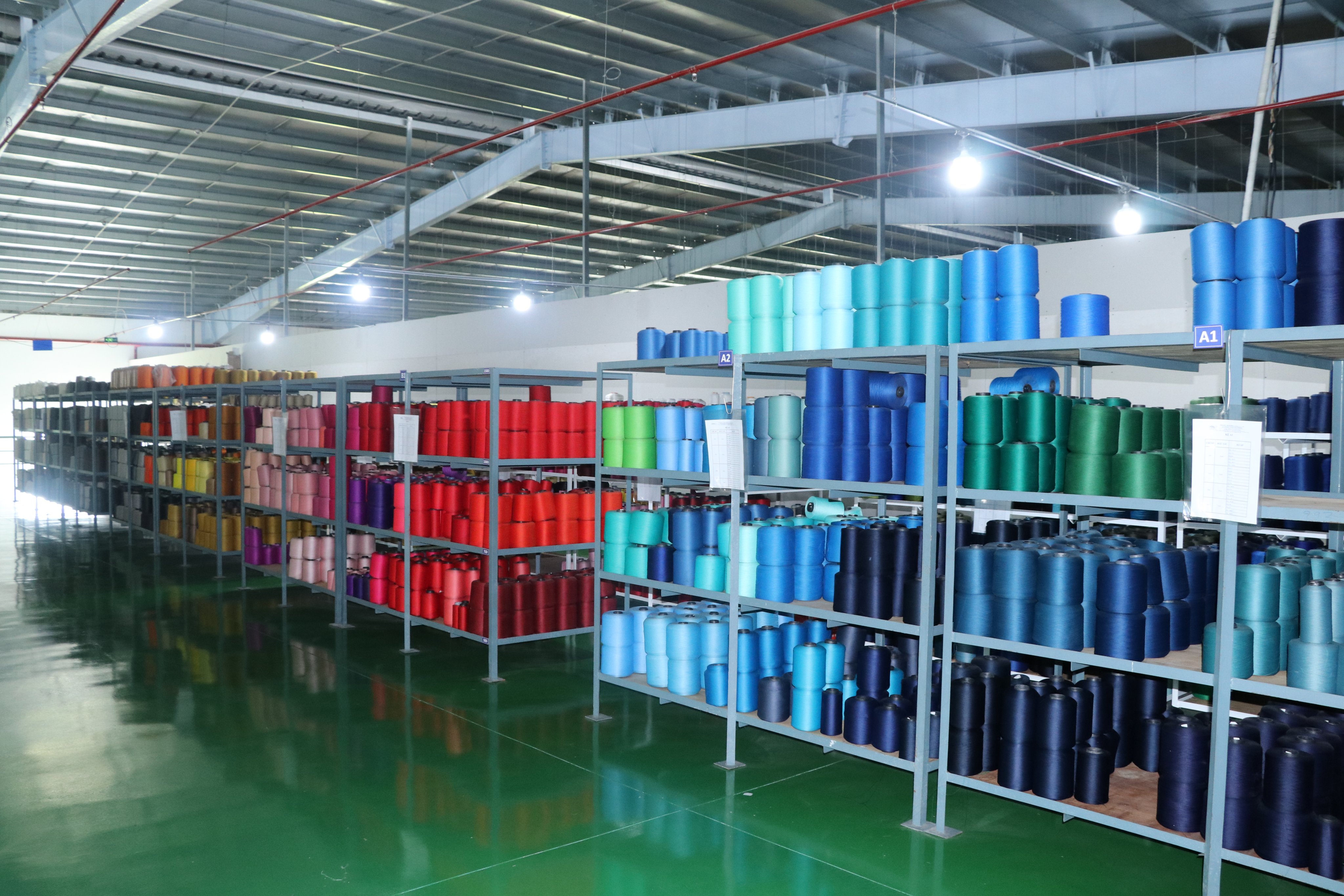 Hình ảnh công ty Nhật Quang