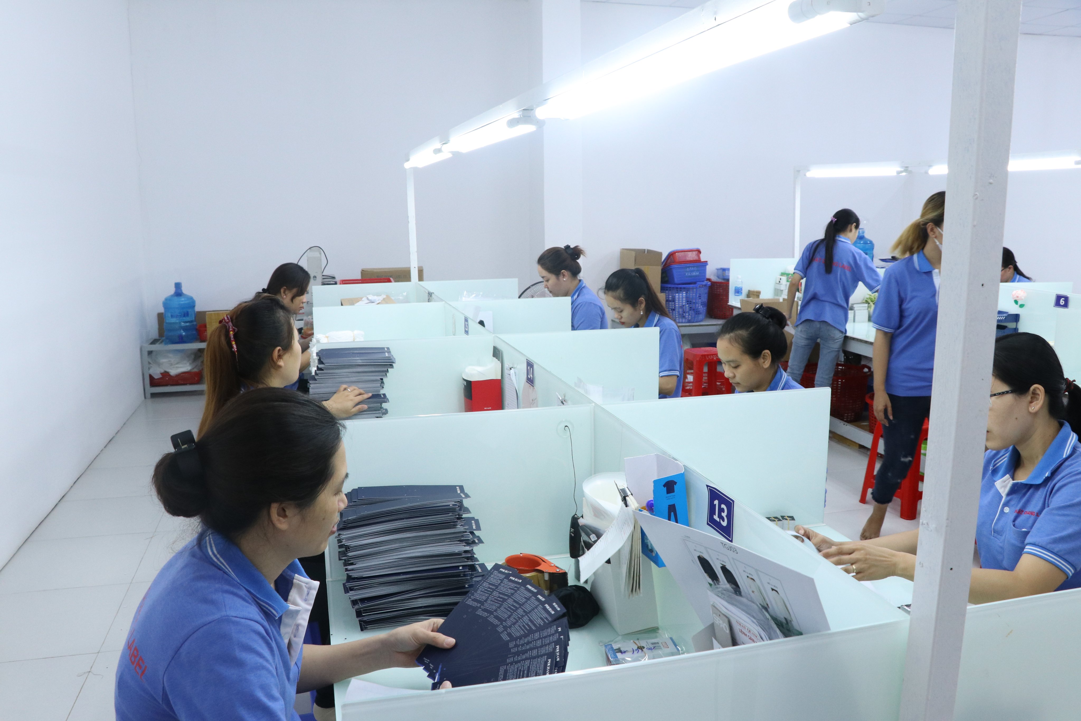 Hình ảnh công ty Nhật Quang