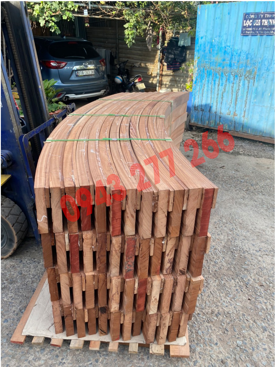 Gia công uốn cong chi tiết gỗ - Công Ty TNHH Lộc Gia Thịnh