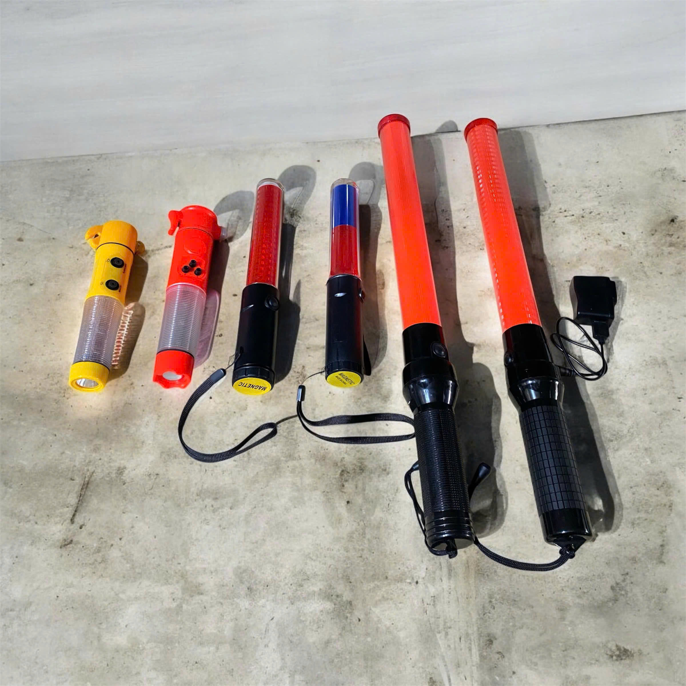 Gậy điều khiển giao thông - Hợp Tác Xã Công Nghiệp Nhật Quang