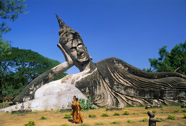 Tour Lào - Công Ty Cổ Phần Du Lịch Thương Mại Quốc Tế Năm Châu