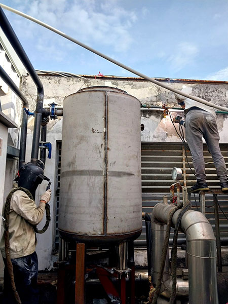 Vận chuyển, thi công lắp đặt bồn bể công nghiệp