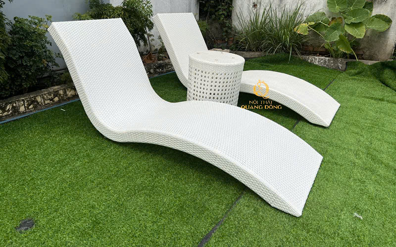 Ghế hồ bơi - Bàn Ghế Nhựa Giả Mây Quang Đông - Công Ty TNHH Nội Thất Quang Đông