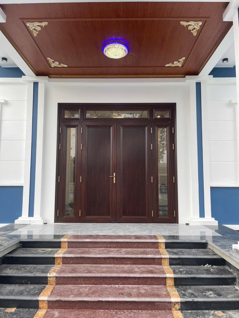 Cửa nhôm kính