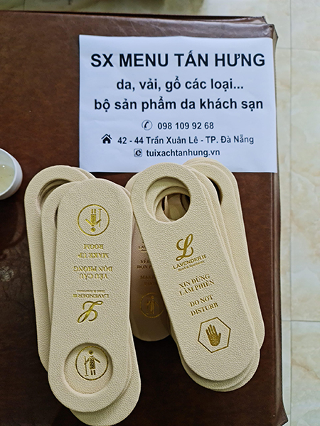 Thẻ dọn phòng khách sạn Resort