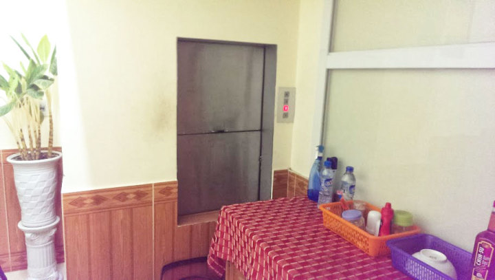 Thang máy tải thực phẩm