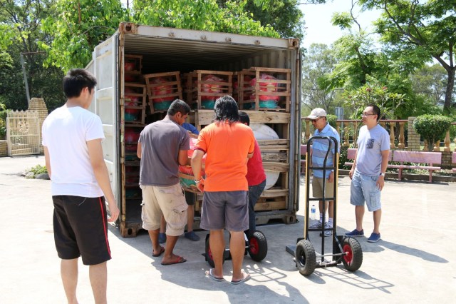 Giao nhận tận nơi - Công Ty TNHH Thương Mại Và Dịch Vụ Ngô Phát