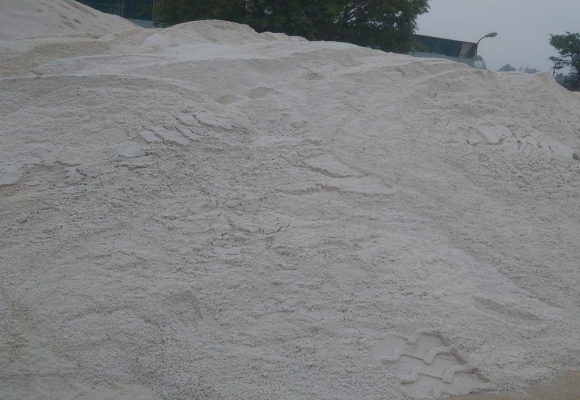 Cát trắng sân Golf - Cát Lọc Nước Dương Hưng - Công Ty TNHH Một Thành Viên Vật Liệu Lọc Nước Dương Hưng