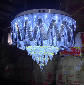 Đèn chùm pha lê trang trí nội thất cao cấp - Công Ty TNHH Thiết Bị Chiếu Sáng Thanh Thiên