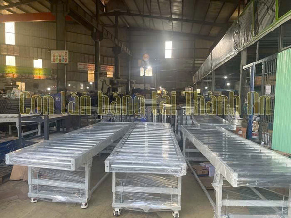 Băng tải con lăn - Băng Tải Thành An - Công Ty  Cổ Phần Cơ Khí Thành An
