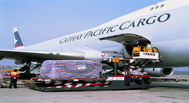 Vận chuyển hàng hóa đường hàng không