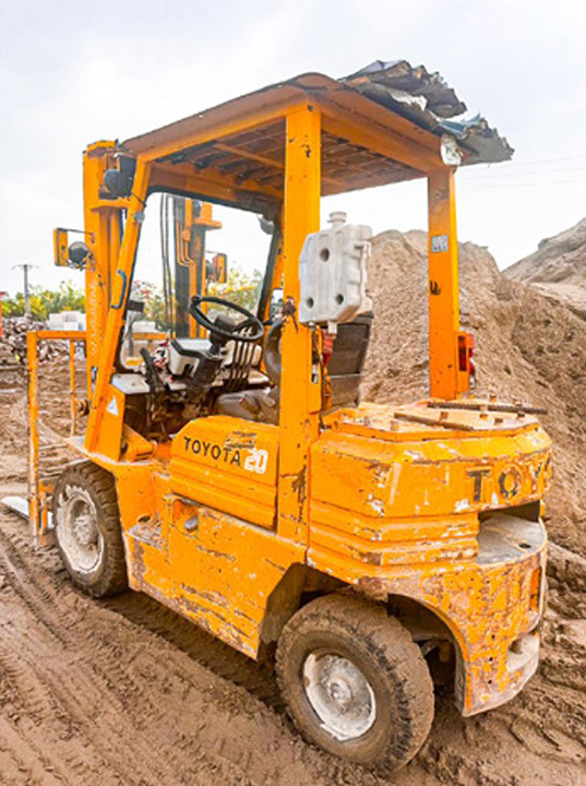 Thiết bị máy móc - Vật Liệu Xây Dựng Tuấn Anh - Công Ty TNHH Một Thành Viên Dịch Vụ Vận Tải Tuấn Anh