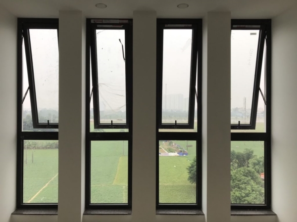 Cửa sổ mở hất - Nhôm Kính Thái Sơn - Công Ty TNHH Thương Mại Xây Dựng Và Sản Xuất Thái Sơn